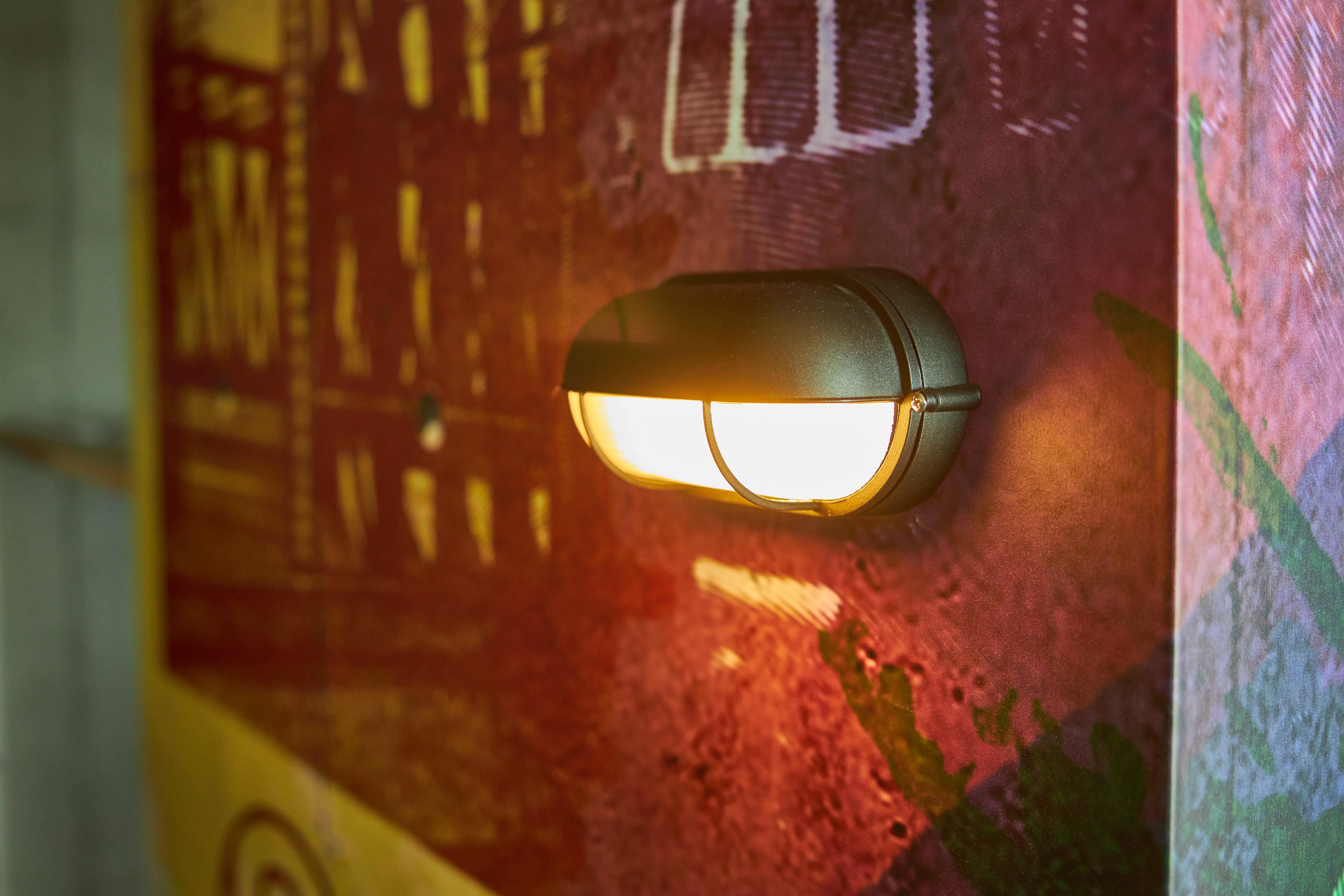 Inntel Hotels Amsterdam Landmark Экстерьер фото The light fixture used in the film